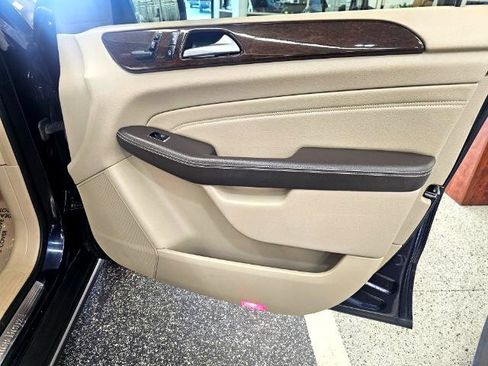 Used 2013 Mercedes-Benz ML 350 4MATIC image 27