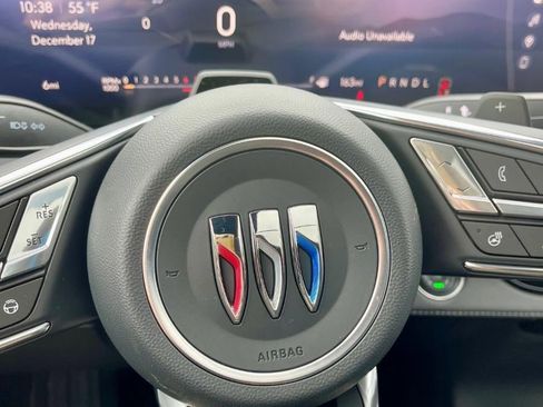 New 2026 Buick Enclave Avenir w/ Super Cruise Package image 10