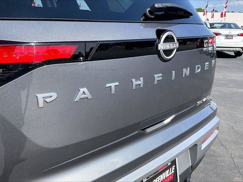 Certified 2024 Nissan Pathfinder SL w/ SL Premium Package AWD/4WD image 10