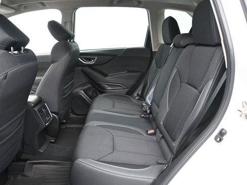 Used 2023 Subaru Forester Premium AWD/4WD image 10