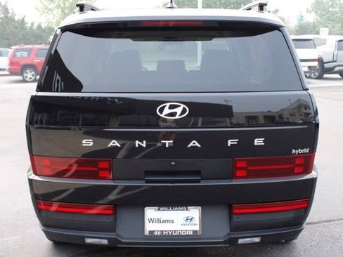 Certified 2026 Hyundai Santa Fe SEL FWD image 4