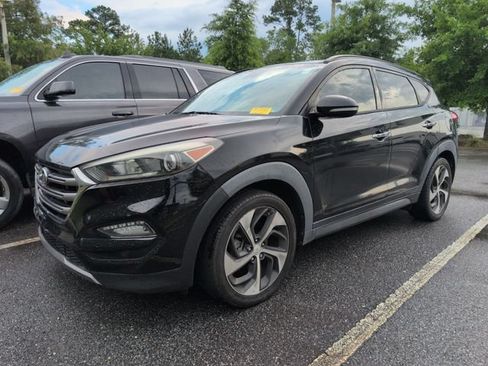Used 2016 Hyundai Tucson Limited w/ Option Group 03 FWD image 5