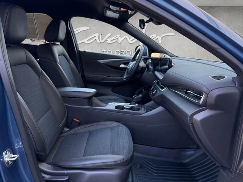 Certified 2025 Buick Envista Preferred w/ Convenience I Package image 24