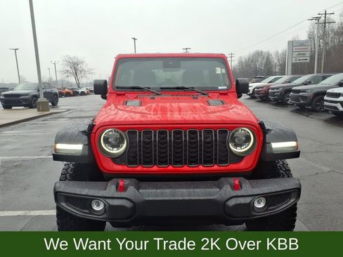 Used 2024 Jeep Wrangler Unlimited Rubicon w/ Convenience Group image 3