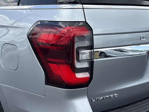 Certified 2024 Ford Expedition Max Limited RWD image 10