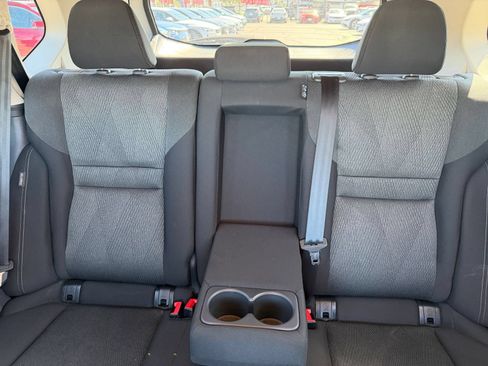 Used 2025 Nissan Rogue SV AWD/4WD image 39
