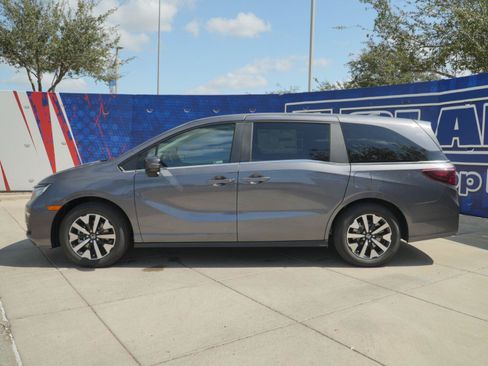 New 2026 Honda Odyssey EX-L image 10