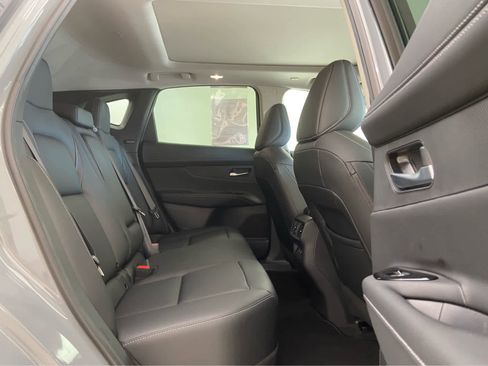 Used 2025 Nissan Murano SL w/ Cargo Package image 14