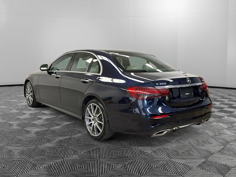 Used 2023 Mercedes-Benz E 350 4MATIC Sedan image 3
