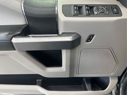Used 2019 Ford F250 XLT w/ XLT Value Package AWD/4WD image 7