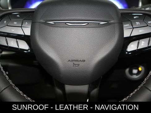 New 2027 Chrysler Pacifica Limited AWD/4WD image 16
