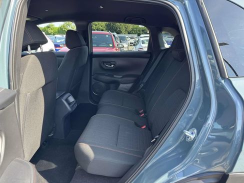 Used 2025 Honda HR-V Sport image 12