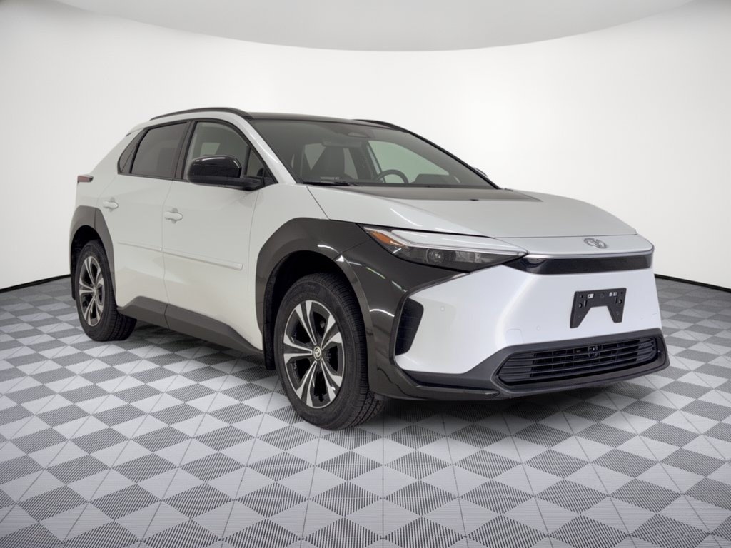 Used 2023 Toyota bZ4X AWD w/ Weather Package image 7