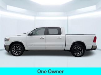 Used 2025 RAM 1500 Laramie video 2