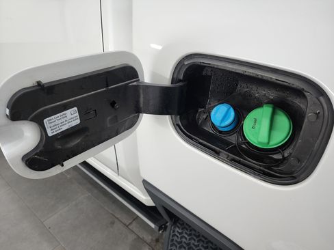 Used 2023 GMC Sierra 3500 Denali w/ Denali Ultimate Package image 40