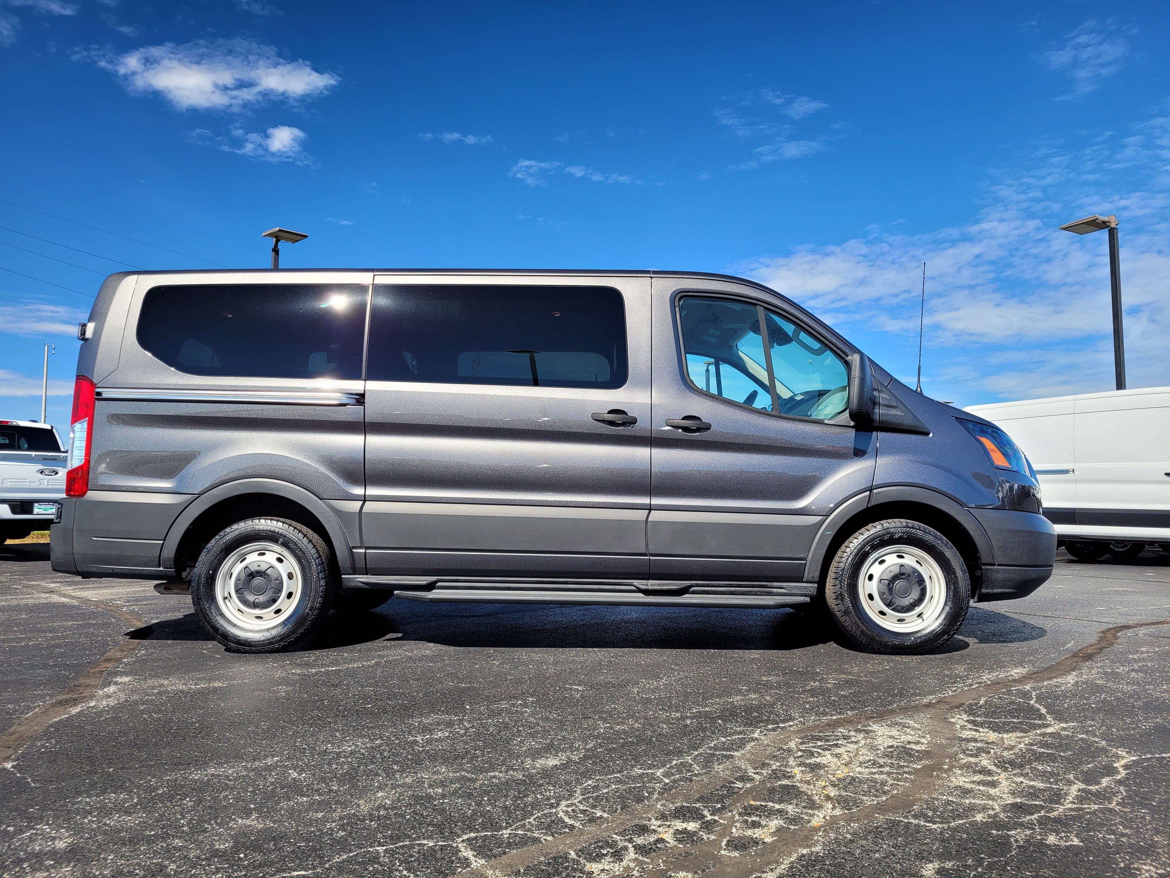 Used 2019 Ford Transit 150 XL RWD image 2