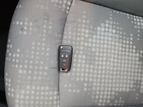 Used 2015 Chevrolet Sonic LS FWD image 32