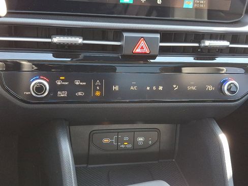 Certified 2026 Kia Sportage SX image 15