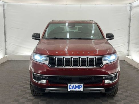 Used 2023 Jeep Wagoneer Series III w/ Premium Group I image 9