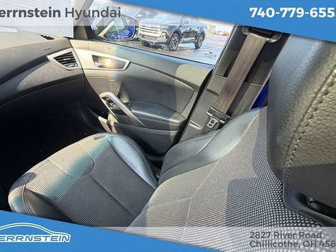 Used 2012 Hyundai Veloster w/ Style Pkg FWD image 26
