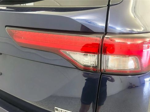 Used 2022 Mitsubishi Outlander SEL FWD image 33