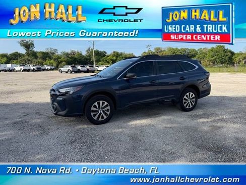 Used 2025 Subaru Outback image 3