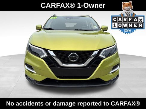 Used 2020 Nissan Rogue Sport SL w/ Premium Package FWD image 2