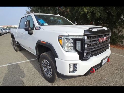 Used 2022 GMC Sierra 2500 AT4 w/ Gooseneck/5TH Wheel Package AWD/4WD image 2