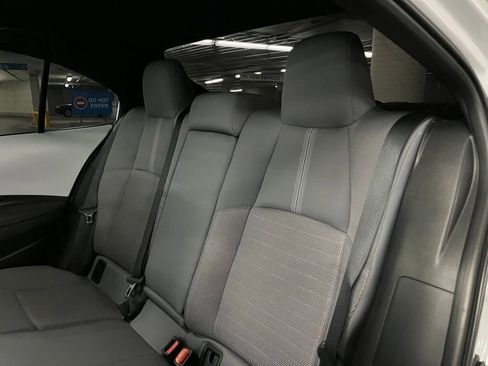 Used 2023 Toyota Corolla SE image 19