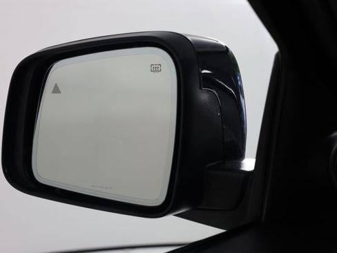 Used 2020 Dodge Durango R/T w/ Blacktop Package AWD/4WD image 19