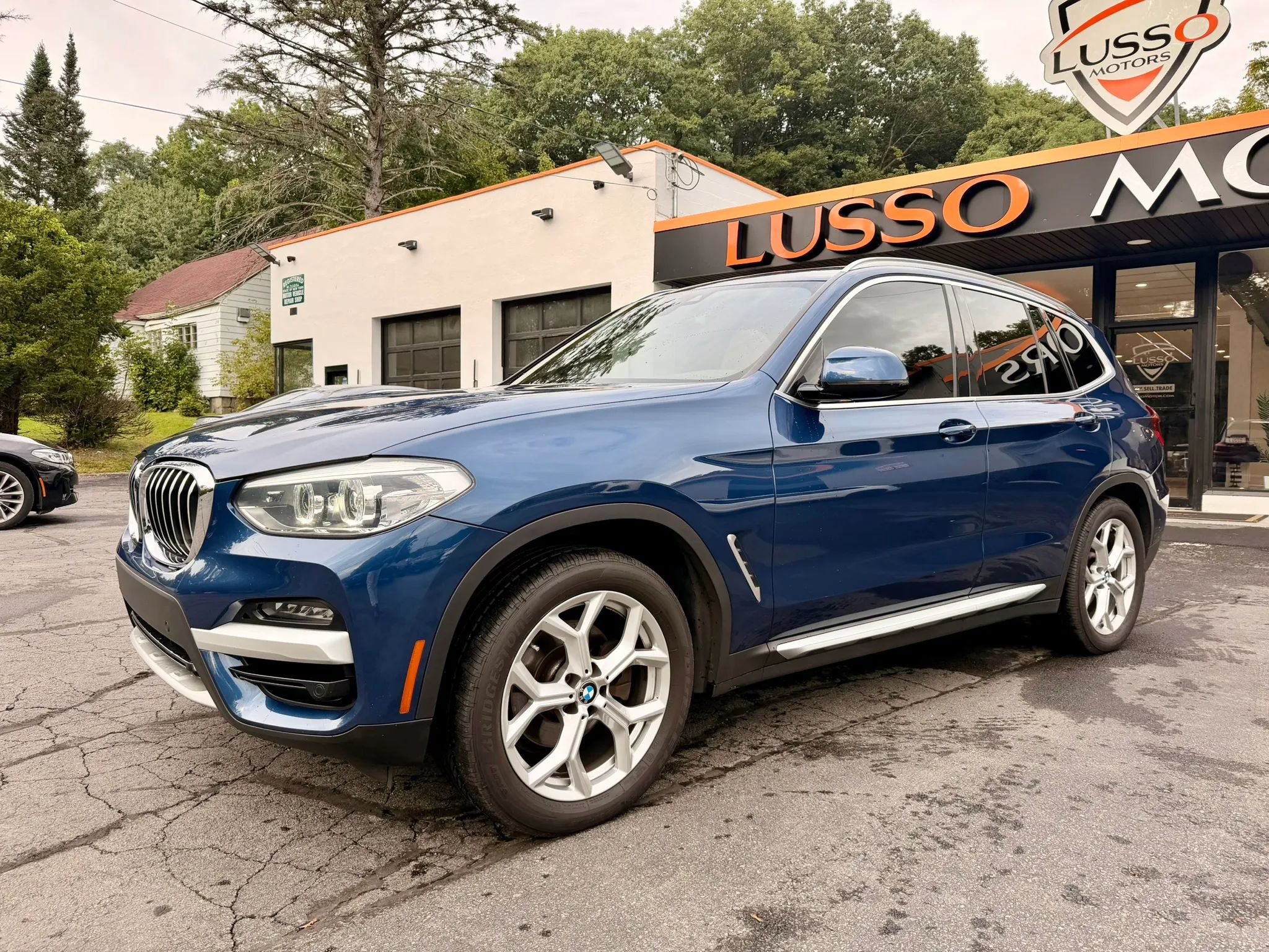 Used 2021 BMW X3 xDrive30i w/ Convenience Package AWD/4WD image 3