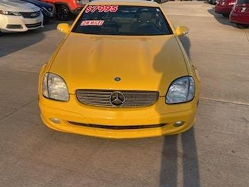 Used 2003 Mercedes-Benz SLK 230 image 2