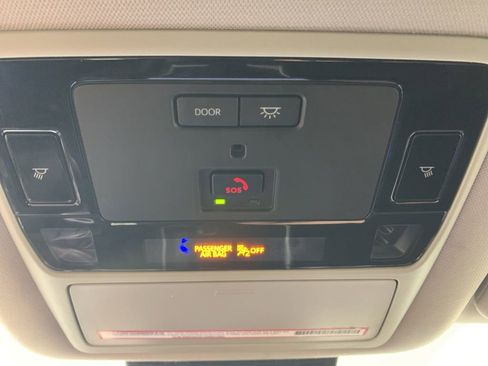 Used 2024 Toyota Grand Highlander AWD image 23