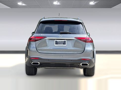 New 2026 Mercedes-Benz GLB 250 image 10