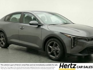 Used 2025 Kia K4 LXS video 1