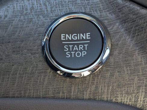 New 2026 Ford Explorer Platinum image 30