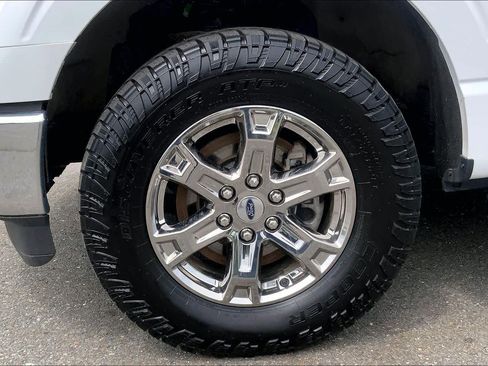 Used 2023 Ford F150 XLT w/ Equipment Group 301A Mid AWD/4WD image 11