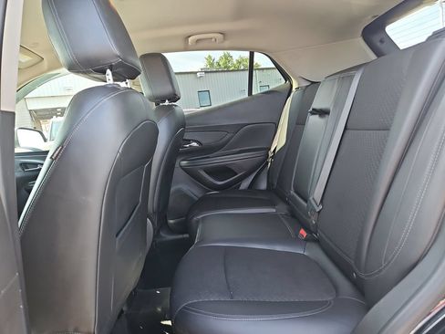 Used 2021 Buick Encore Preferred FWD image 14