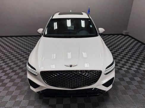 Used 2025 Genesis GV70 3.5T Sport AWD/4WD image 5