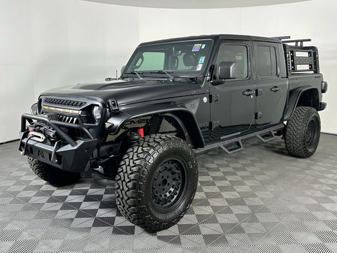 Used 2020 Jeep Gladiator Sport w/ Quick Order Package 24S image 15