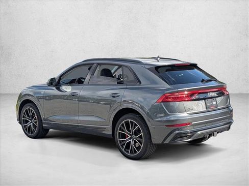 Used 2019 Audi Q8 Prestige w/ Luxury Package AWD/4WD image 8