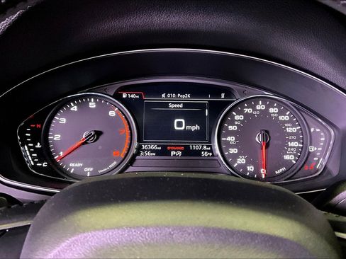 Used 2020 Audi Q5 2.0T Premium w/ Convenience Package AWD/4WD image 13