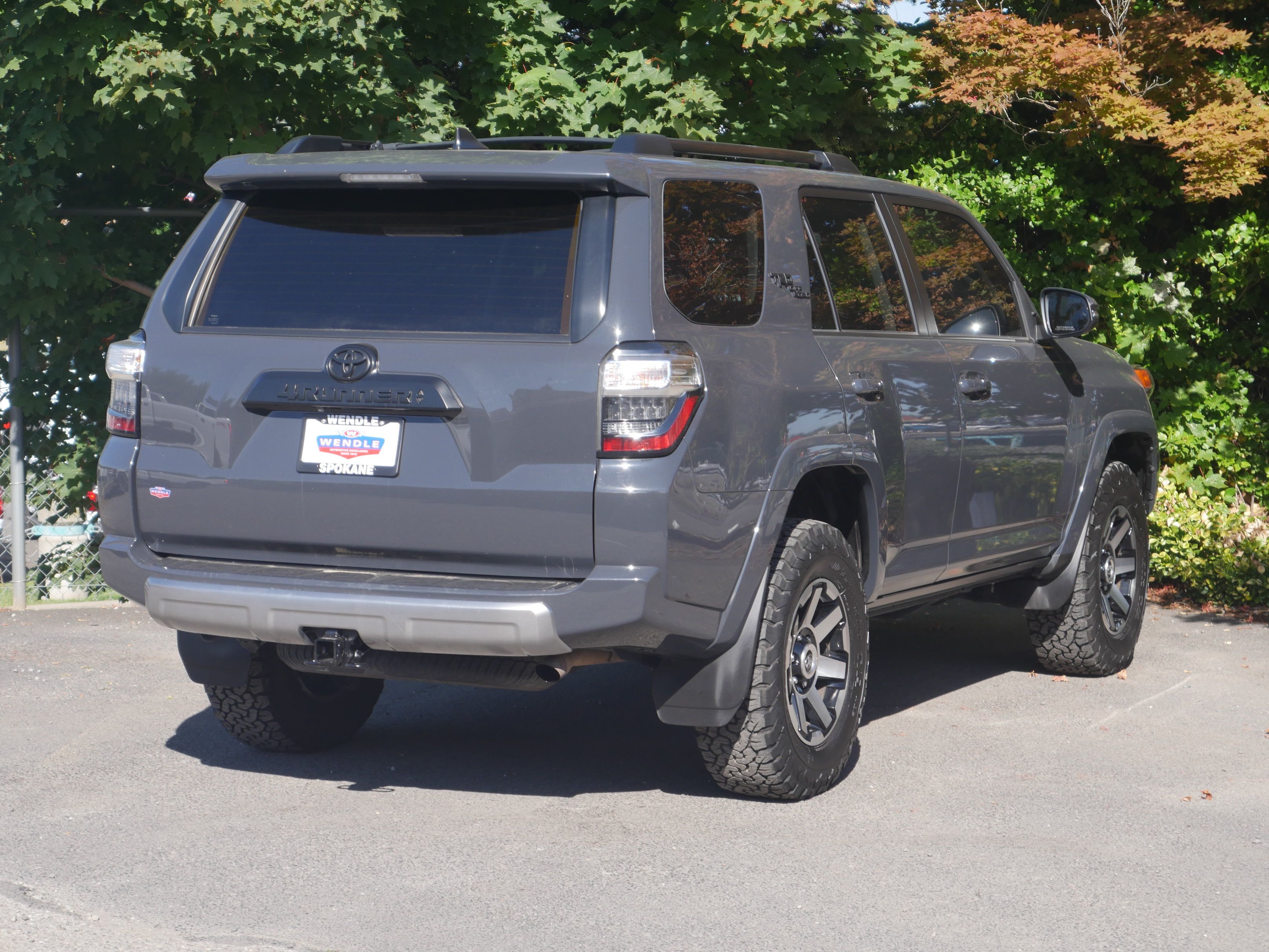 Used 2024 Toyota 4Runner TRD Off-Road Premium AWD/4WD image 24