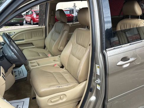 Used 2010 Honda Odyssey EX-L image 12