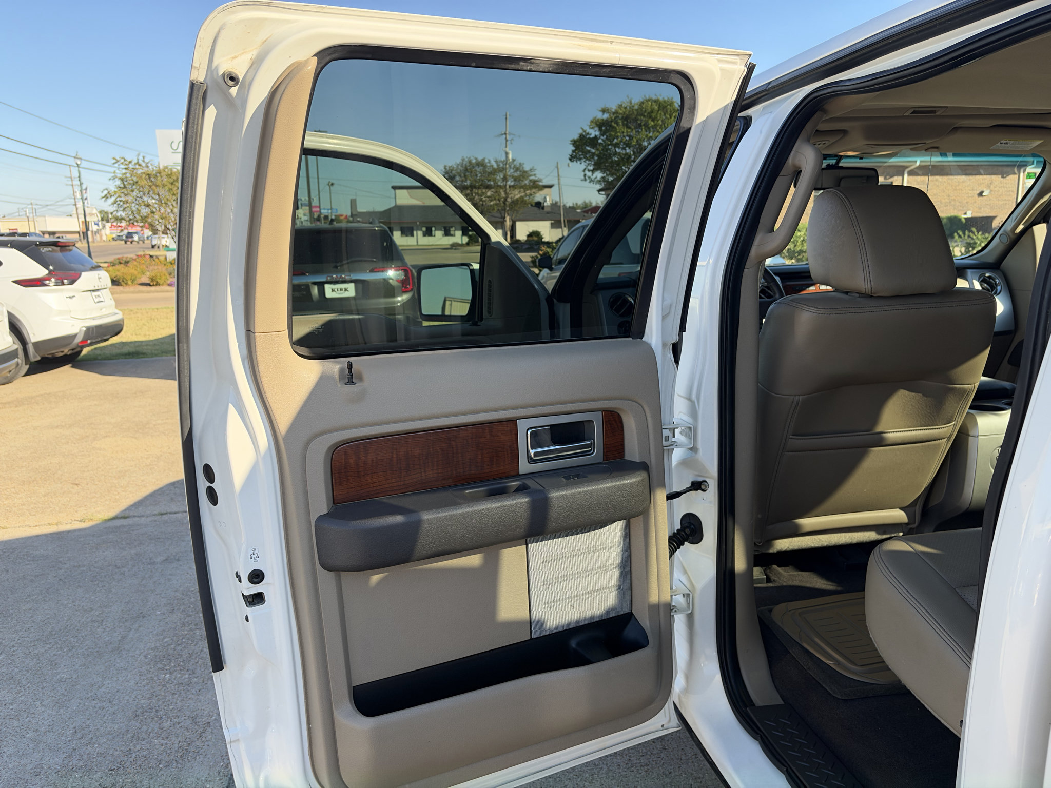 Used 2009 Ford F150 4x4 SuperCrew image 16