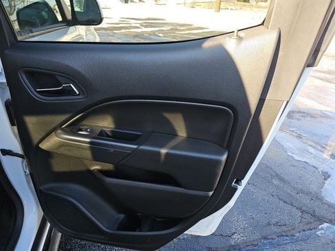 Used 2020 Chevrolet Colorado ZR2 image 17