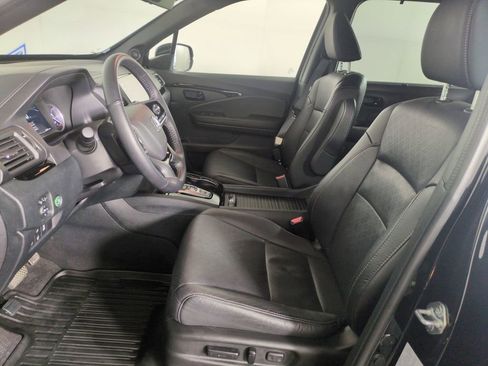 Used 2023 Honda Passport Elite image 9