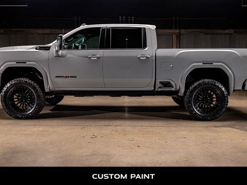 Used 2025 GMC Sierra 2500 AT4 w/ AT4 Premium Plus Package image 6