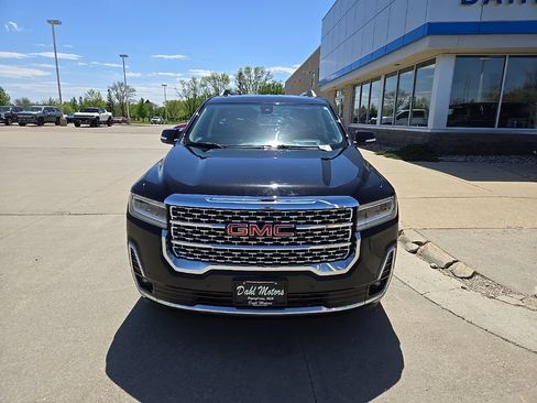 Used 2021 GMC Acadia Denali w/ Trailering Package AWD/4WD image 3
