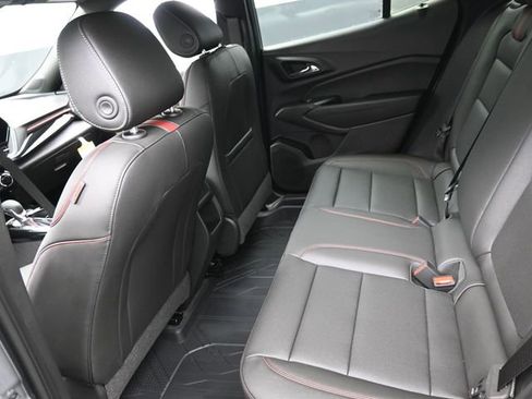 New 2026 Chevrolet Trax RS w/ Driver Confidence Package image 9